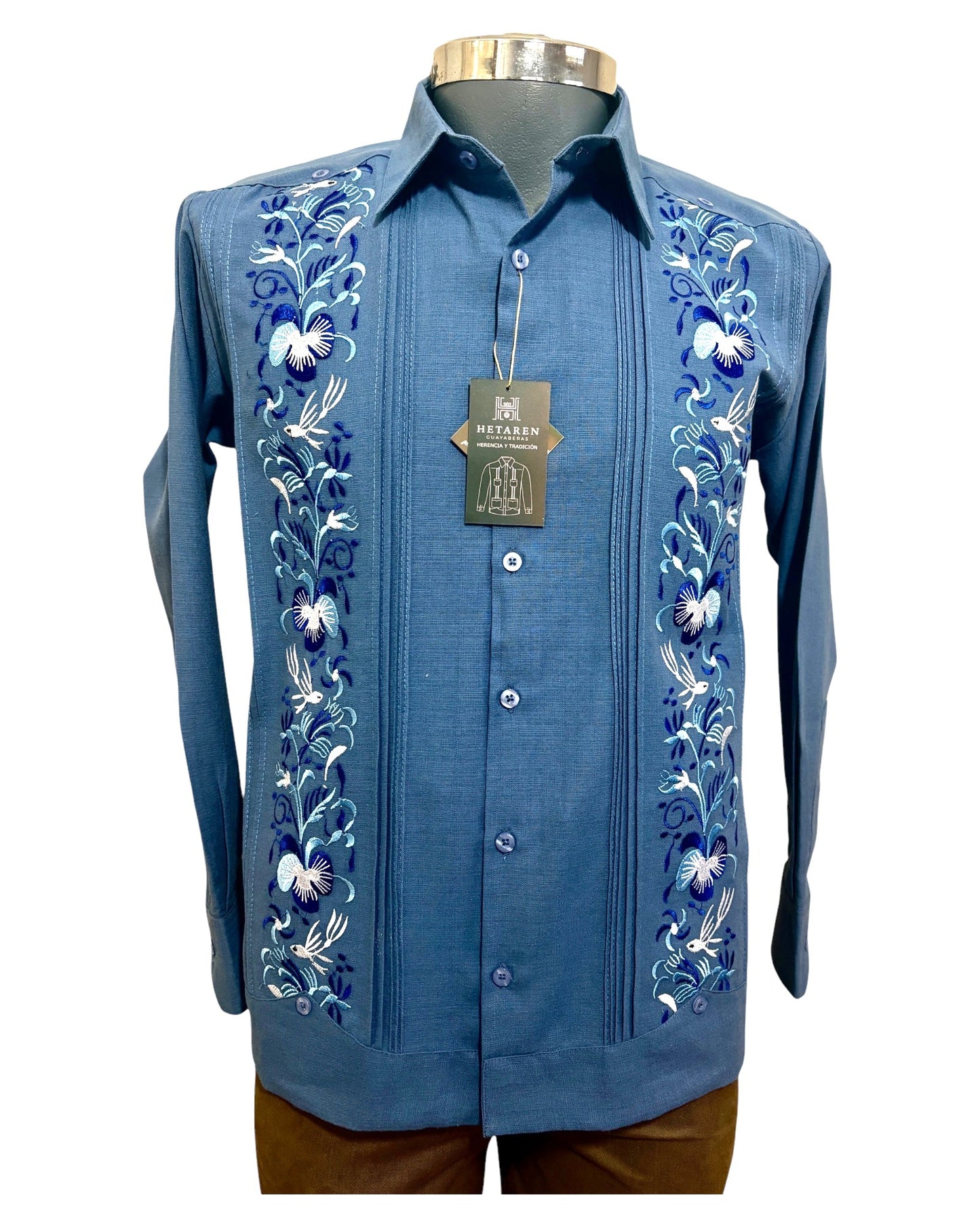 Guayabera Manga Larga MOD.001 Bordado colibrí