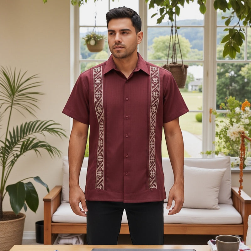 Guayabera Manga Corta MOD.054 Modelo Marcos Color Vino | Guayabera artesanal | HETAREN GUAYABERAS