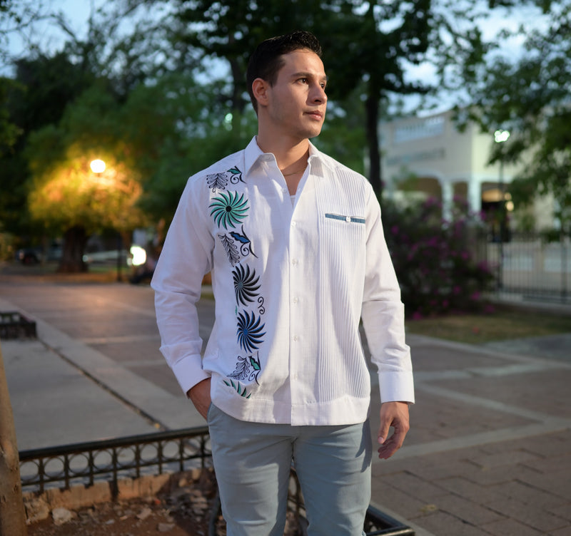 Guayabera Manga Larga MOD.043 Con Bordado de Rehilete | Guayabera artesanal | HETAREN GUAYABERAS