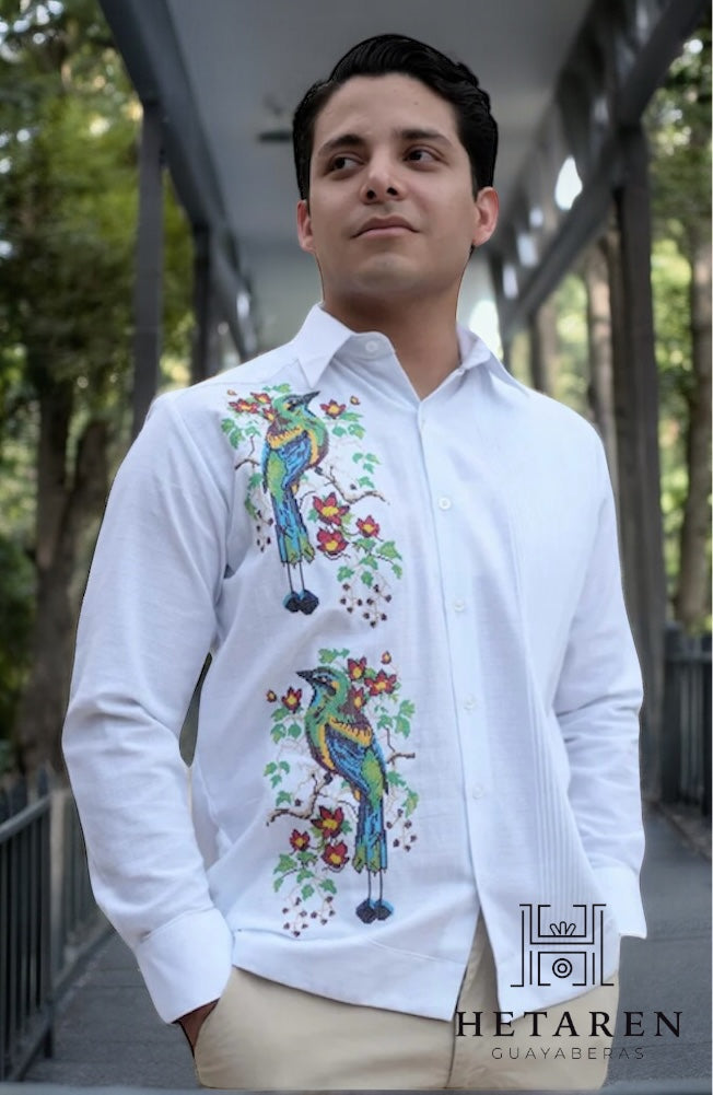 Guayabera Manga Larga MOD.022 Bordado de Pájaro Tho | Guayabera artesanal | HETAREN GUAYABERAS