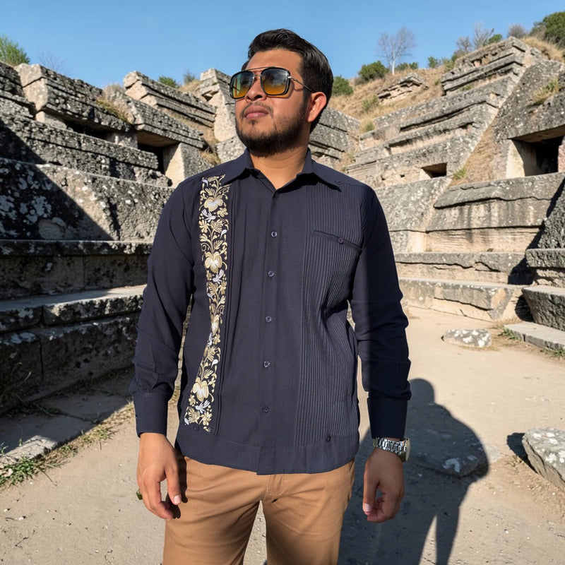 Guayabera Manga Larga MOD.001 Bordado Colibrí sin bordado en cuello y puño | Guayabera artesanal | HETAREN GUAYABERAS