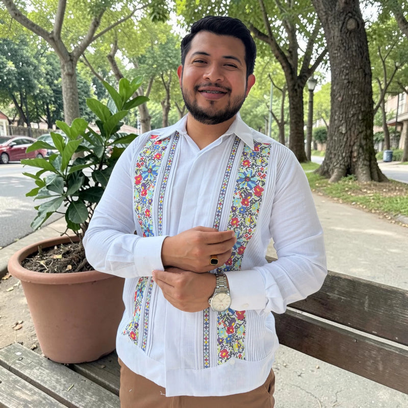 Guayabera Manga Larga MOD.014 Con Bordado De Punto de Cruz | Guayabera artesanal | HETAREN GUAYABERAS