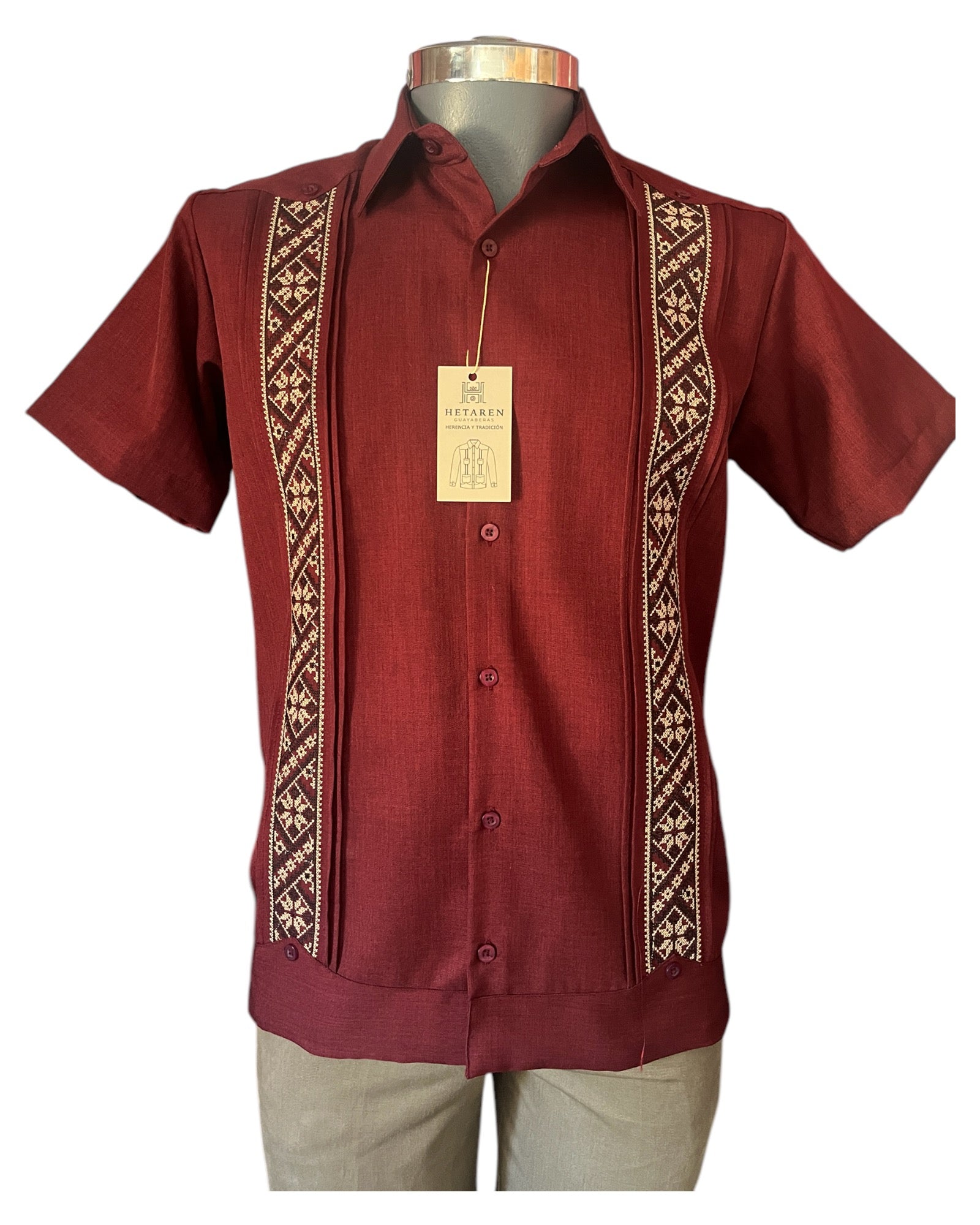 Guayabera Manga Corta MOD.054 Modelo Marcos Color Vino | Guayabera artesanal | HETAREN GUAYABERAS