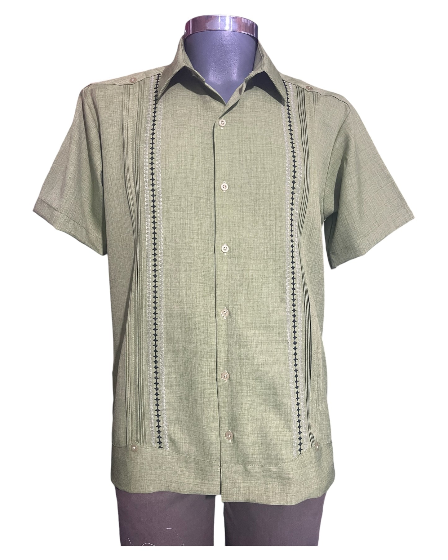 Guayabera Manga Corta MOD.065 Modelo Chichen Itza Color Verde Manzano