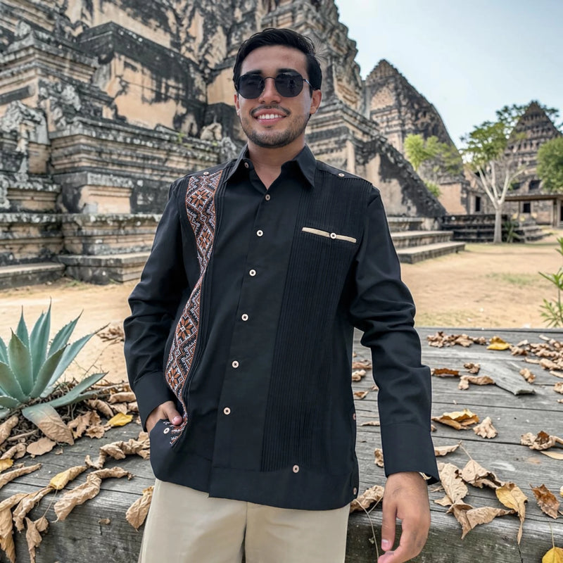 Guayabera Manga Larga MOD.108 Tipo Presidencial Con Bordado y Vivo | Guayabera artesanal | HETAREN GUAYABERAS