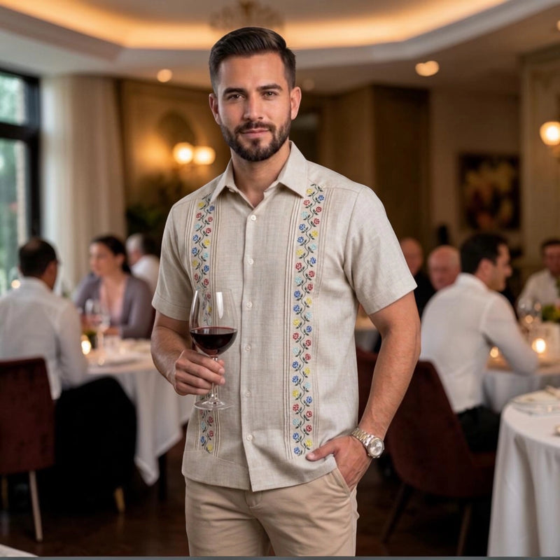Guayabera Manga Corta MOD.110 Modelo Sueños de Primavera Color Beige | Guayabera artesanal | HETAREN GUAYABERAS