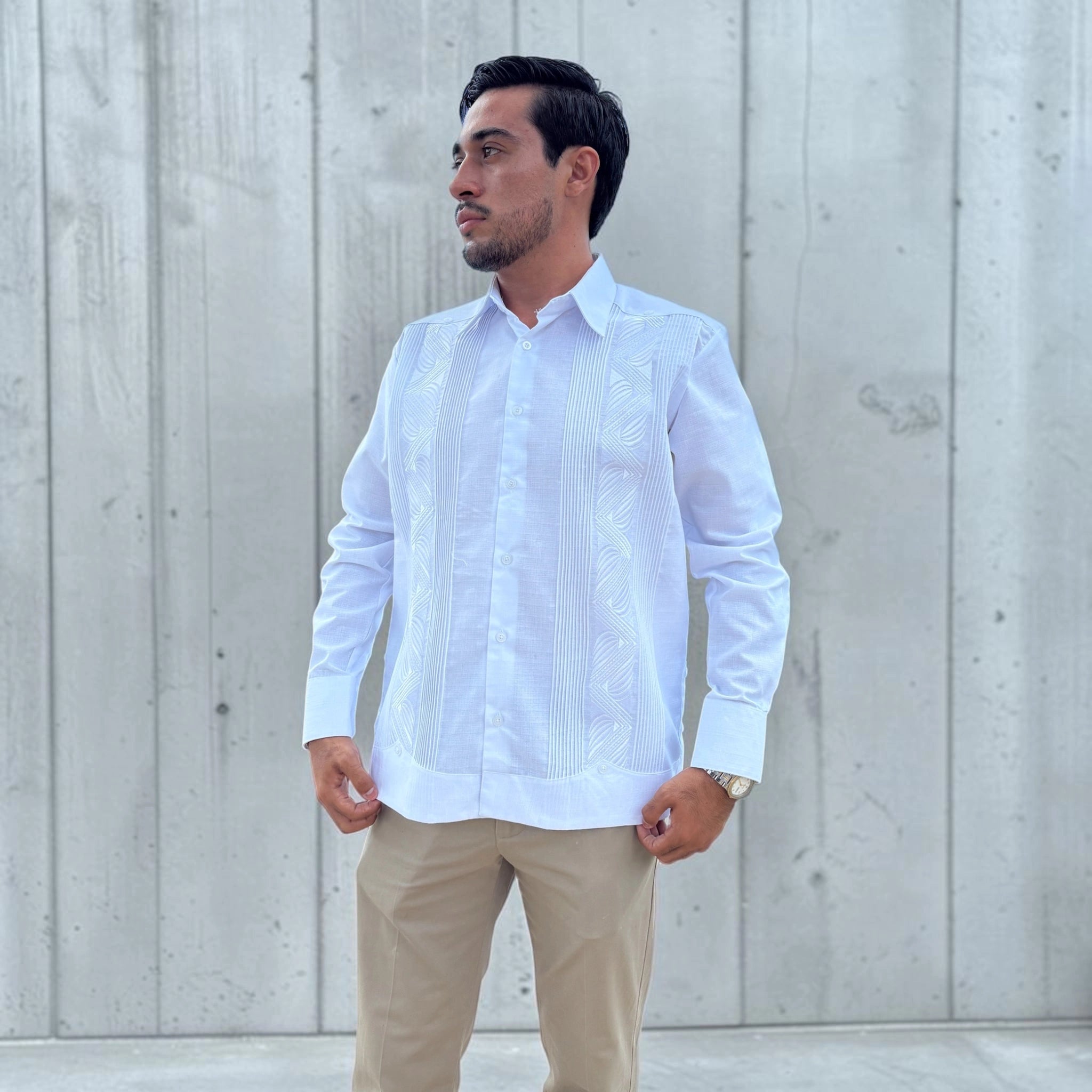 Guayabera Manga Larga MOD.139 Gobernador Bordado al Tono | Guayabera artesanal | HETAREN GUAYABERAS