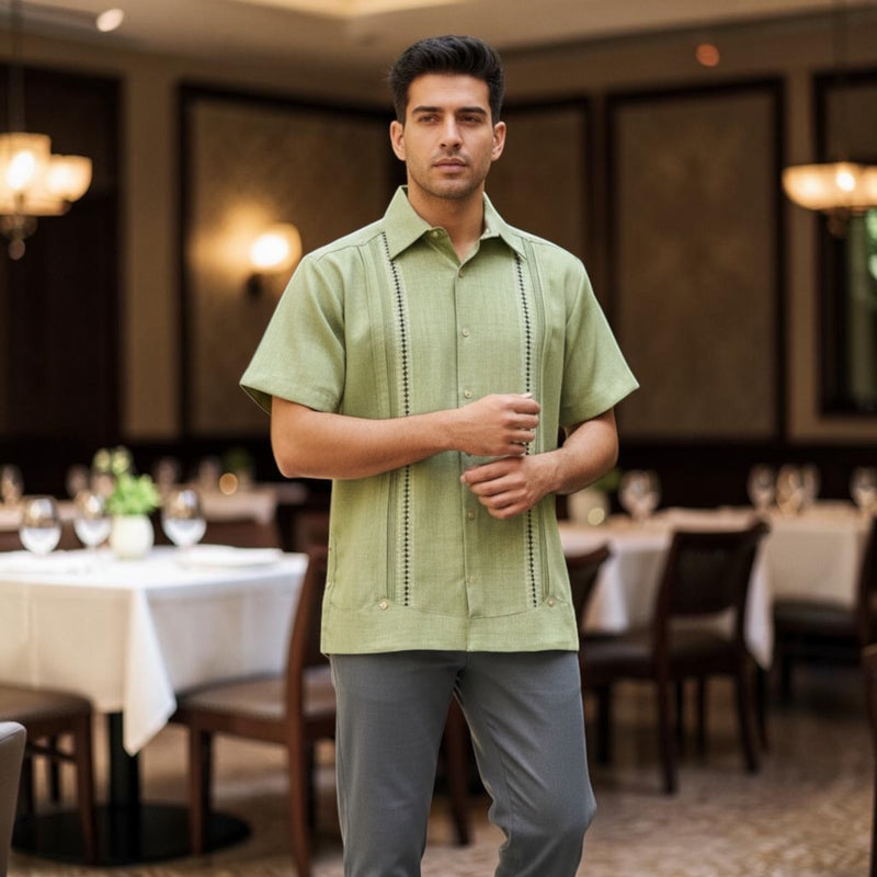 Guayabera Manga Corta MOD.065 Modelo Chichen Itza Color Verde Pasto | Guayabera artesanal | HETAREN GUAYABERAS